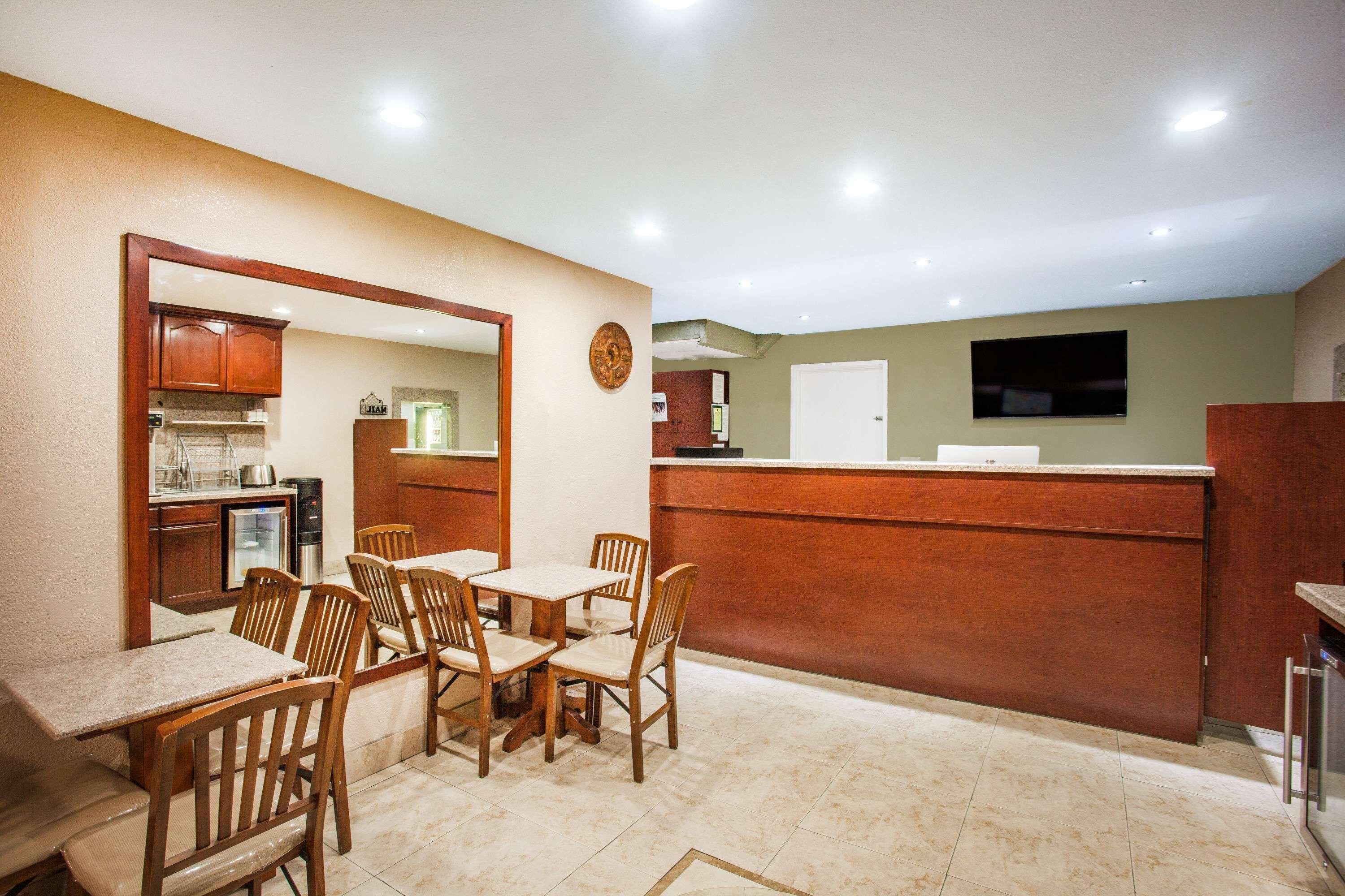 Super 8 By Wyndham Redlands/San Bernardino Motel Екстериор снимка