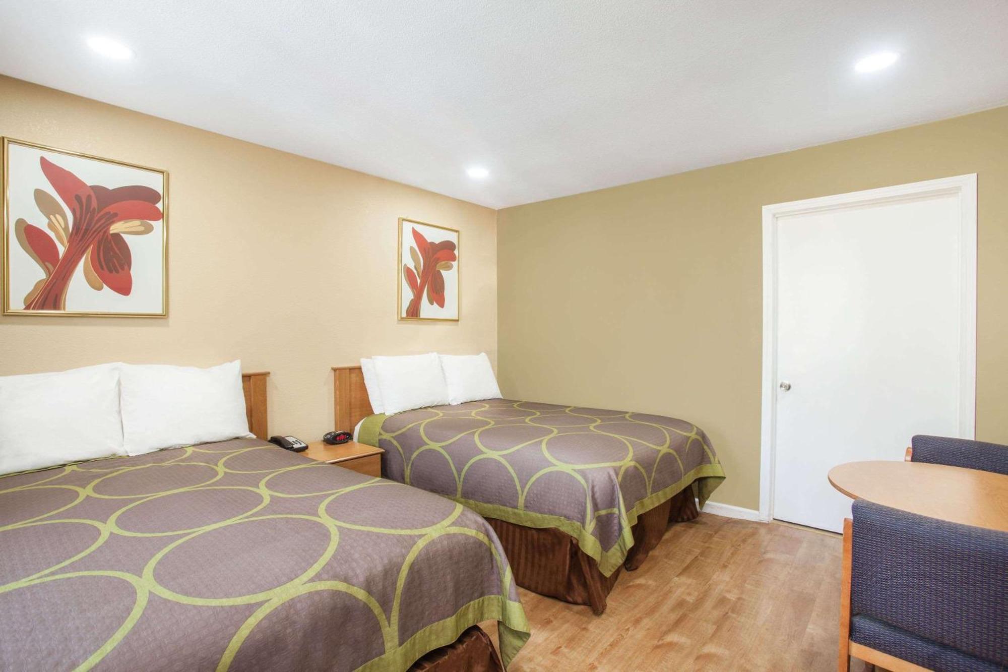 Super 8 By Wyndham Redlands/San Bernardino Motel Екстериор снимка
